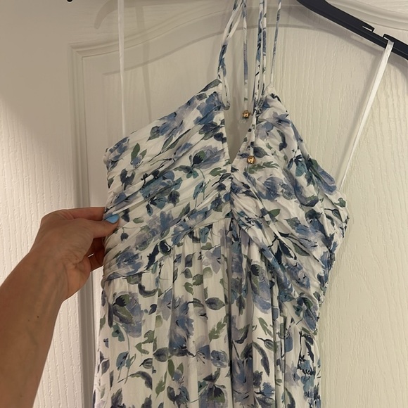 WORN ONCE Sweet Love Floral Maxi Dress from Fortunate One - Picture 6 of 7